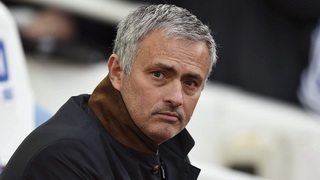 Mourinho đại cải tổ M.U: mua 5 người, bán 10 ngôi sao