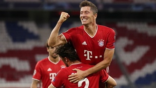 Bayern Munich 4-1 Chelsea: Lewandowski lập đại công, Bayern hẹn Barca ở tứ kết cúp C1