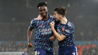 Leeds 1-4 Arsenal: Sao trẻ tỏa sáng, Arsenal xây chắc top 4 Ngoại hạng Anh