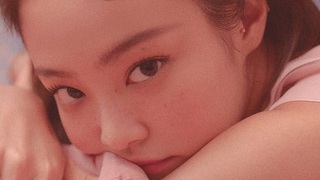 Hé lộ 'phù thủy' đứng sau album solo của Jennie Black Pink