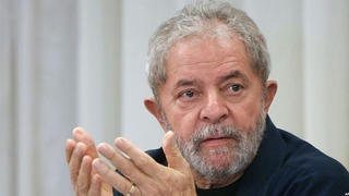 Vì sao cảnh sát Brazil đề nghị thay đổi địa điểm giam giữ cựu Tổng thống Lula?