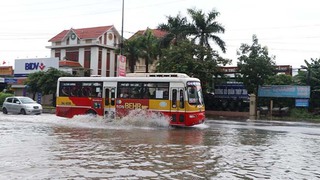 Xem Nguyệt thực rạng sáng 28/7: Nỗi lo mưa lớn diện rộng ở Bắc Bộ, Bắc Trung Bộ