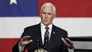 Phó Tổng thống Mỹ Mike Pence và Phu nhân âm tính với virus SARS-CoV-2