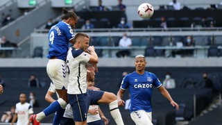 Kết quả bóng đá Tottenham 0-1 Everton: Mourinho thất bại vì hàng thủ