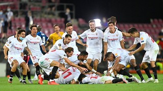 Kết quả bóng đá chung kết cúp C2/Europa League: Sevilla 3-2 Inter Milan