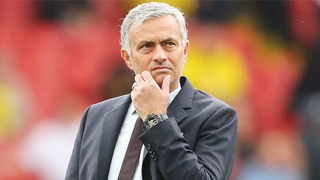 CHUYỂN NHƯỢNG M.U 24/8: Mourinho có một nỗi sợ. Lộ bí mật của De Gea. Định ngày Ibra trở lại