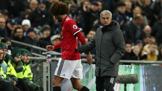 Fellaini đá 7 phút, chấn thương nghỉ 2 tháng, Mourinho nói gì?