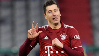 Robert Lewandowski lập hat-trick sớm nhất lịch sử Cúp C1