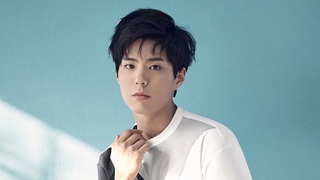 Hé lộ bí ẩn ‘bạn trai quốc dân’ Park Bo Gum từng được cứu sống nhờ thầy tu