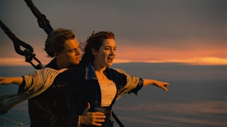 Tàu Titanic ‘đội mồ sống dậy’ ở Thượng Hải, Trung Quốc