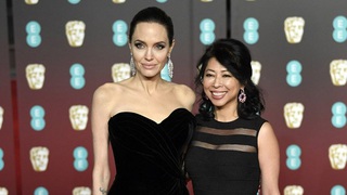 Thảm đỏ BAFTA 2018 ngập tràn màu đen vì cuộc chiến chống lạm dụng