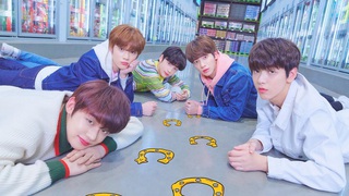 Đàn em BTS TXT đã bán trước được hơn 100 ngàn album ra mắt chỉ trong ba ngày