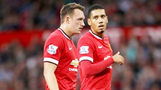 Phil Jones và Chris Smalling: Những đứa trẻ mãi không chịu lớn của M.U