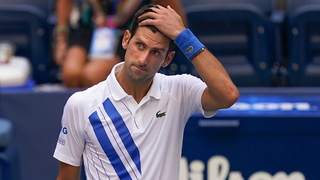 Loại Djokovic khỏi US Open 2020 có phải án phạt quá nặng?