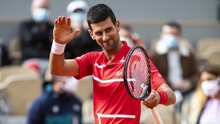 Kết quả Roland Garros 3/10, sáng 4/10: Djokovic vượt mặt Federer, cân bằng kỷ lục của Nadal