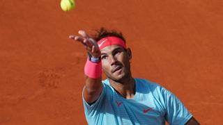 Kết quả Roland Garros 6/10, sáng 7/10: Nadal thắng dễ Sinner. Dominic Thiem bất ngờ bị loại