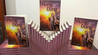 Nhà văn Nguyễn Thế Kỷ ra mắt cuốn tiểu thuyết 'Hừng Đông'
