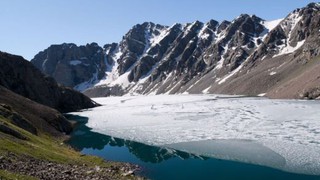 Một thoáng Kyrgyzstan – Đất nước dưới bóng Thiên Sơn