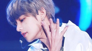 V (BTS) đứng top hàng loạt BXH trai đẹp nhất thế giới