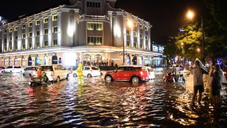 Bão số 6 - Siêu bão Mangkhut sắp vào: Hà Nội mưa to và dông, lũ sông Hồng dâng cao