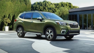 Subaru Forester giá dưới 900 triệu trong tháng 10