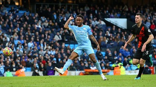 Man City 3-0 Everton: Sterling ‘thông nòng’, Man City thắng dễ