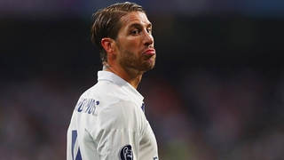 Sergio Ramos bị chỉ trích nặng nề vì chơi bẩn với cầu thủ Atletico