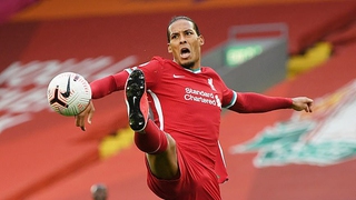 Van Dijk bị chỉ trích quá ngạo mạn khiến Liverpool nhận bàn thua