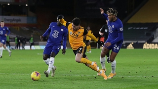 Wolves 2-1 Chelsea: Nghiệt ngã phút bù giờ