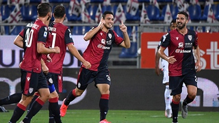 Soi kèo nhà cái Cagliari vs Venezia. Nhận định, dự đoán bóng đá Ý (1h45, 2/10)