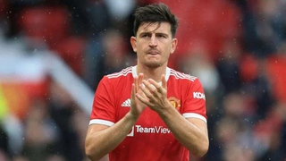 Tin bóng đá MU 10/10: Maguire được tăng lương. Newcastle tính rút ruột MU