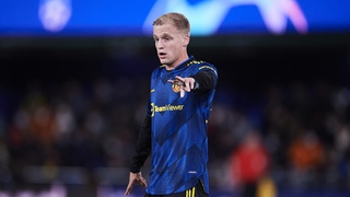 Chuyển nhượng 26/1: Van de Beek có thể ra đi, Vlahovic bị đe dọa khi tới Juventus