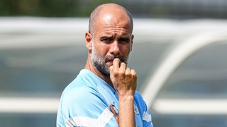 Pep Guardiola xác nhận Man City tổn thất lực lượng trận gặp Liverpool