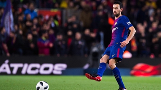 VIDEO: Busquets chuyền chính xác 98,7%, chơi đùa trước hàng tiền vệ Inter