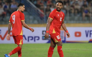 Xuân Son không ghi bàn ở trận gặp Bangladesh vì tăng cân?