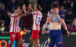 Bản tin KICK OFF Thể thao ngày 9/4: Barcelona gục ngã ở tứ kết lượt đi Champions League