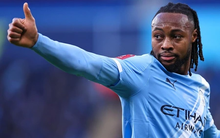 Man City 1 năm mua 1 đội hình: Pep đúng chuẩn HLV nhà giàu