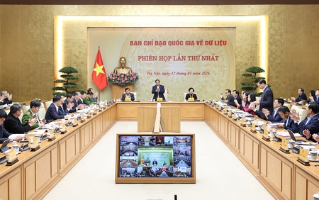 Thủ tướng Phạm Minh Chính chủ trì Phiên họp thứ Nhất, Ban Chỉ đạo quốc gia về dữ liệu