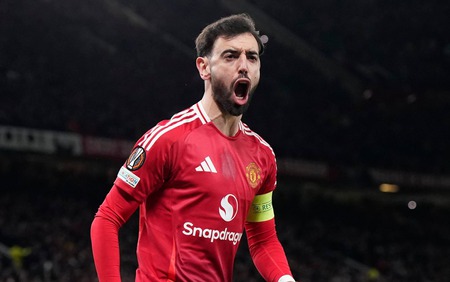 Đừng chê Bruno Fernandes chỉ biết 'phất bừa'!