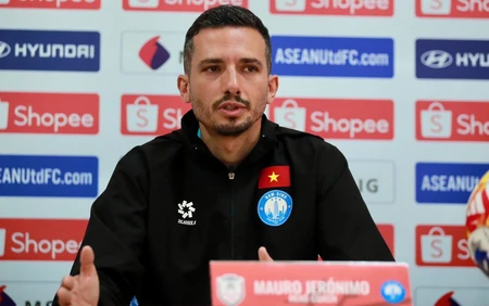 HLV Nam Định tiết lộ tình trạng của Xuân Son, tự tin thắng trận tại ASEAN Club Championship