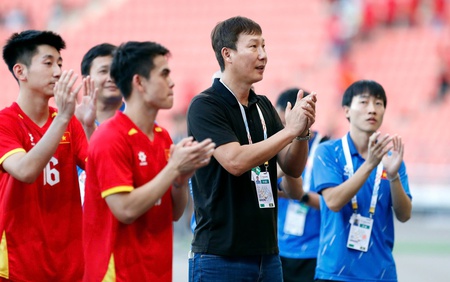 HLV Kim Sang Sik không cầu hòa U23 Kyrgyzstan, sẵn sàng 'phủ đầu' đối thủ