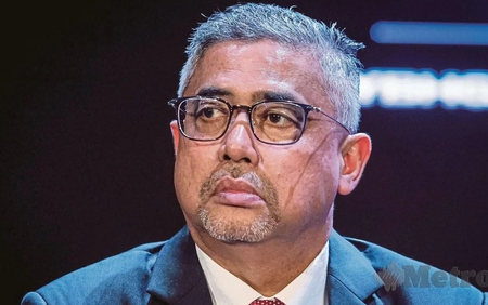 Tương lai Tổng thư ký chưa chắc chắn, FAM mòn mỏi chờ quyết định từ FIFA