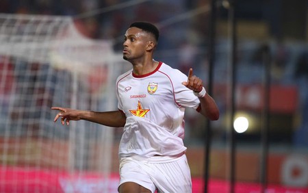 V-League báo hiệu những cuộc đua khó lường