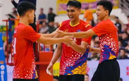 Đội bóng chuyền Việt Nam chiêu mộ hai ngôi sao tấn công đều cao 2m, sẵn sàng cho giải đấu quan trọng
