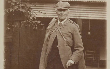 "Giải mã" vị bác sĩ là nguyên mẫu của Sherlock Holmes