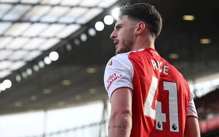 Declan Rice sắp gia hạn hợp đồng với Arsenal, hưởng lương cao nhất CLB