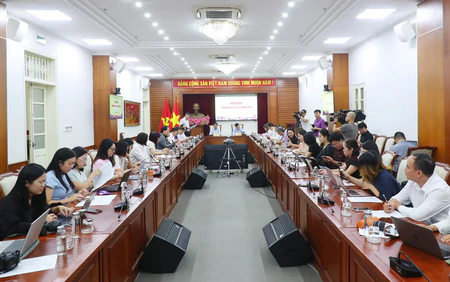Họp báo Bộ VHTT&DL: Thúc đẩy du lịch chất lượng cao, siết quản lý phim ngắn sử dụng AI