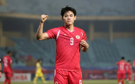 CLB CAHN và chuyện đá... xuyên Tết!