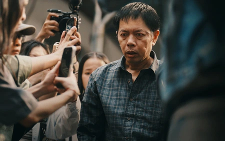 Thái Hòa trở lại sau 'Tử chiến trên không', đưa đường đua phim lễ 30/4 tăng nhiệt