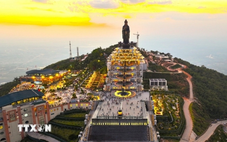 5 điểm du Xuân thưởng hội không thể bỏ lỡ, có công nghệ số đồng hành